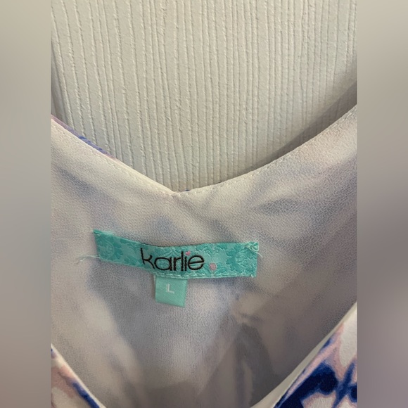 Karlie Tiedie Tank - Picture 2 of 3